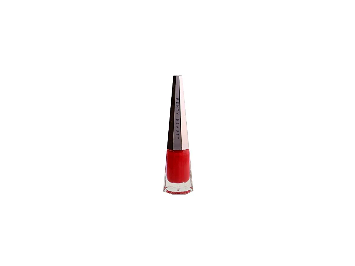 Revisão Fenty Beauty by Rihanna Stunna Lip Paint Longwear Fluid Lip Color Uncensored Universal Red: o vermelho vibrante que entrega conforto real
