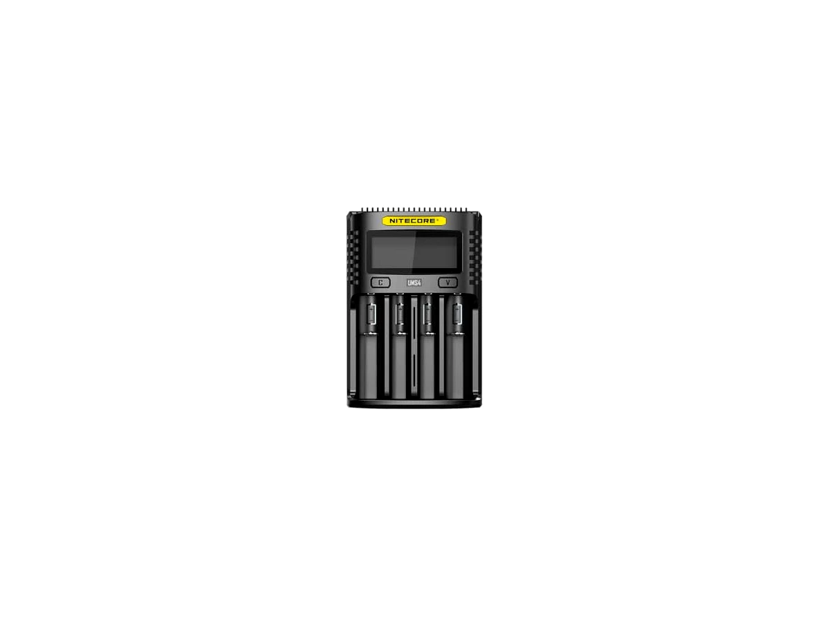 Revisão Carregador de bateria 4SLOTUMS4 NITECORE: Versatilidade via USB para baterias de todos os tamanhos