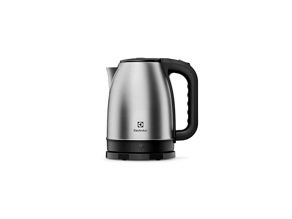 Revisão Chaleira Elétrica Electrolux Expressionist Collection Inox 1,7 Litros 220V EEK10: a escolha segura e robusta para a família