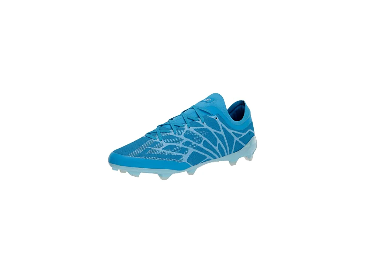 Revisão Umbro Velocita Alchemist Pro FG: alta performance e leveza pelo melhor custo-benefício