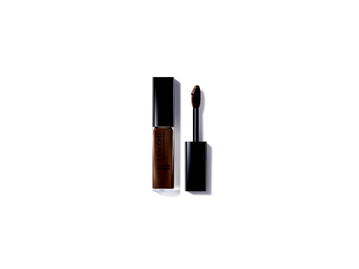 Revisão Tarte Shape Tape Ultra Creamy Concealer: Alta cobertura que não castiga a pele madura
