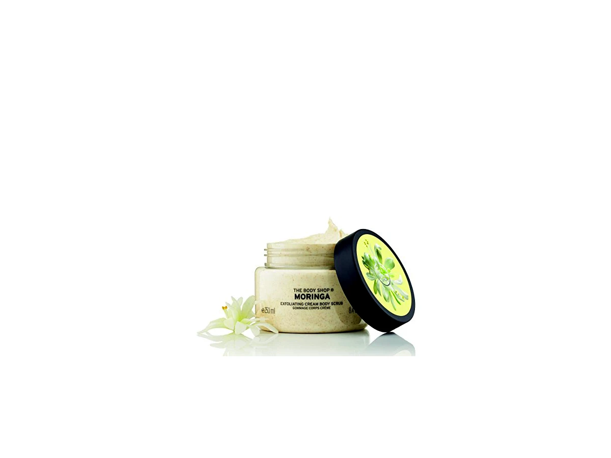 Revisão The Body Shop Esfoliante Corporal Moringa 250ml: luxo floral e hidratação profunda no banho