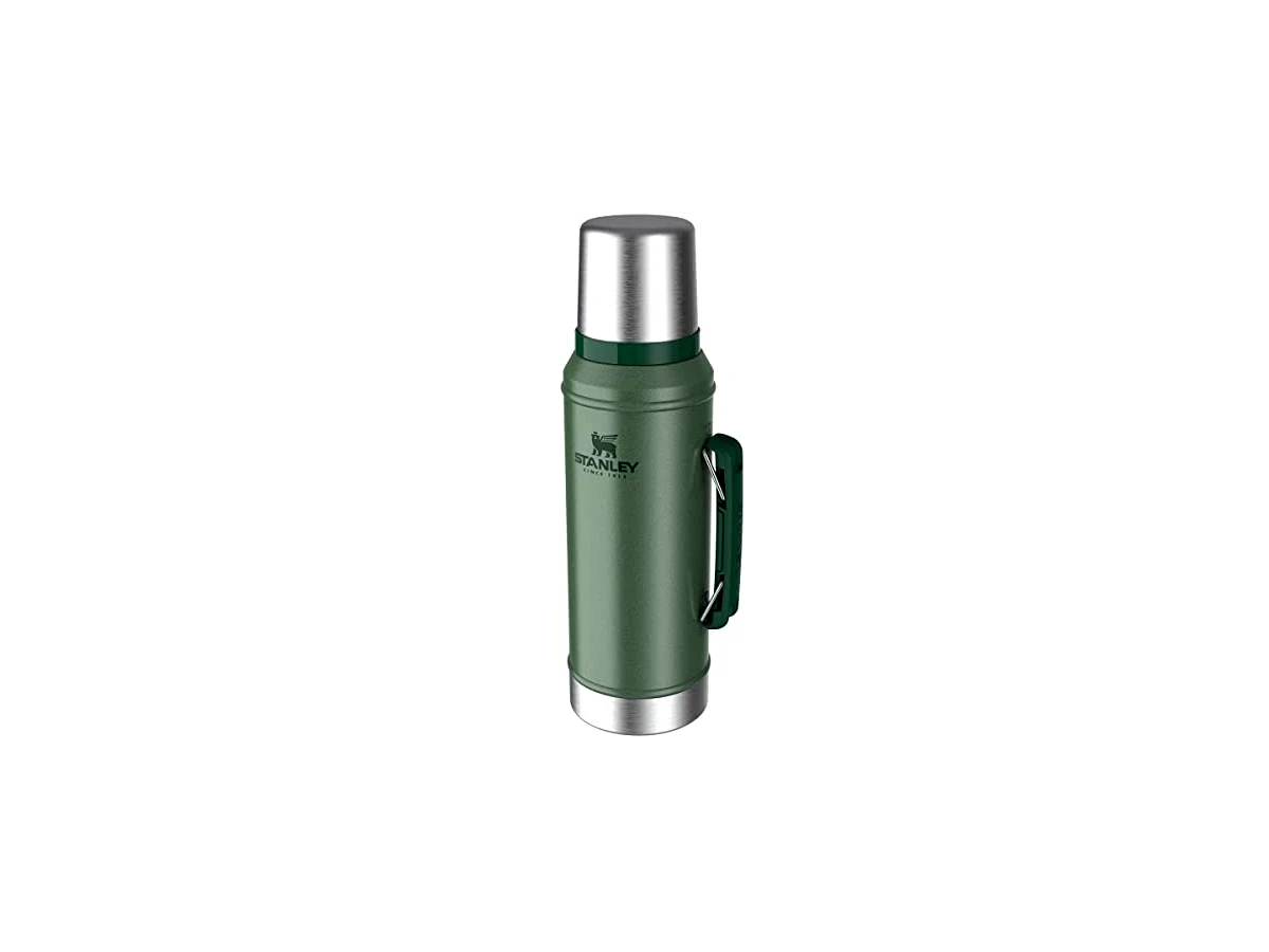 Revisão Garrafa Térmica Stanley Classic Legendary Bottle 1L (Verde Hammertone - Tampa que vira copo): O tanque de guerra para viagens e trabalho pesado