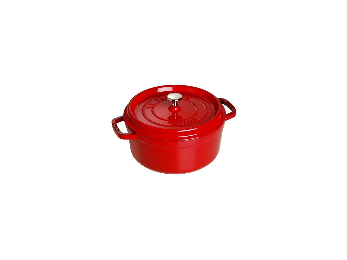 Revisão Staub Caçarola Redonda La Cocotte em Ferro Fundido 24cm Cereja (Ref: 40509-835-0): a excelência em cozimentos lentos e ensopados