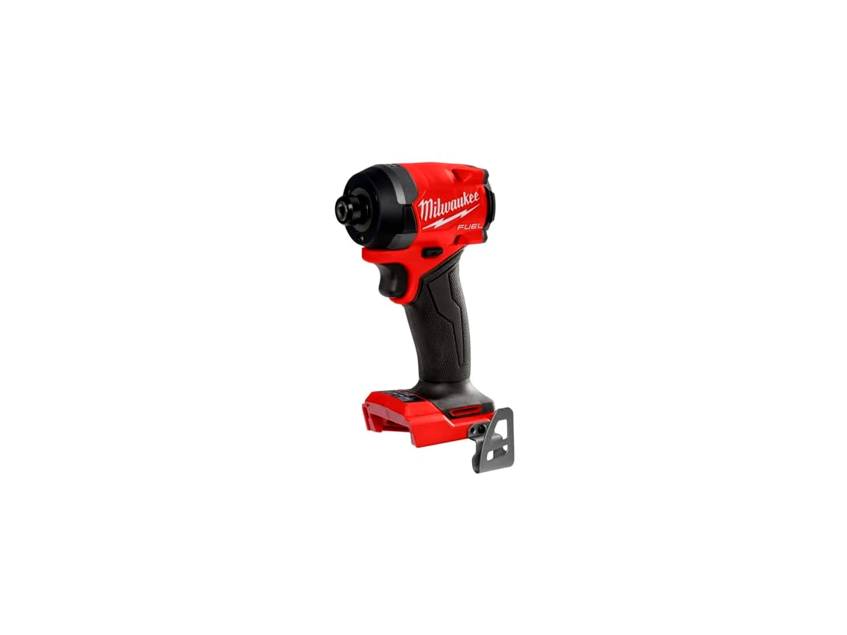 Revisão Parafusadeira de Impacto 1/4" a Bateria 18V M18 FUEL Brushless Milwaukee 2953-20: O trator em velocidade e força para profissionais exigentes.