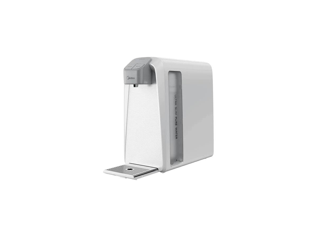 Revisão Purificador de Água Midea PN65B Branco com Refrigeração Eletrônica Bivolt: espaço de sobra para garrafas, mas refrigeração restrita