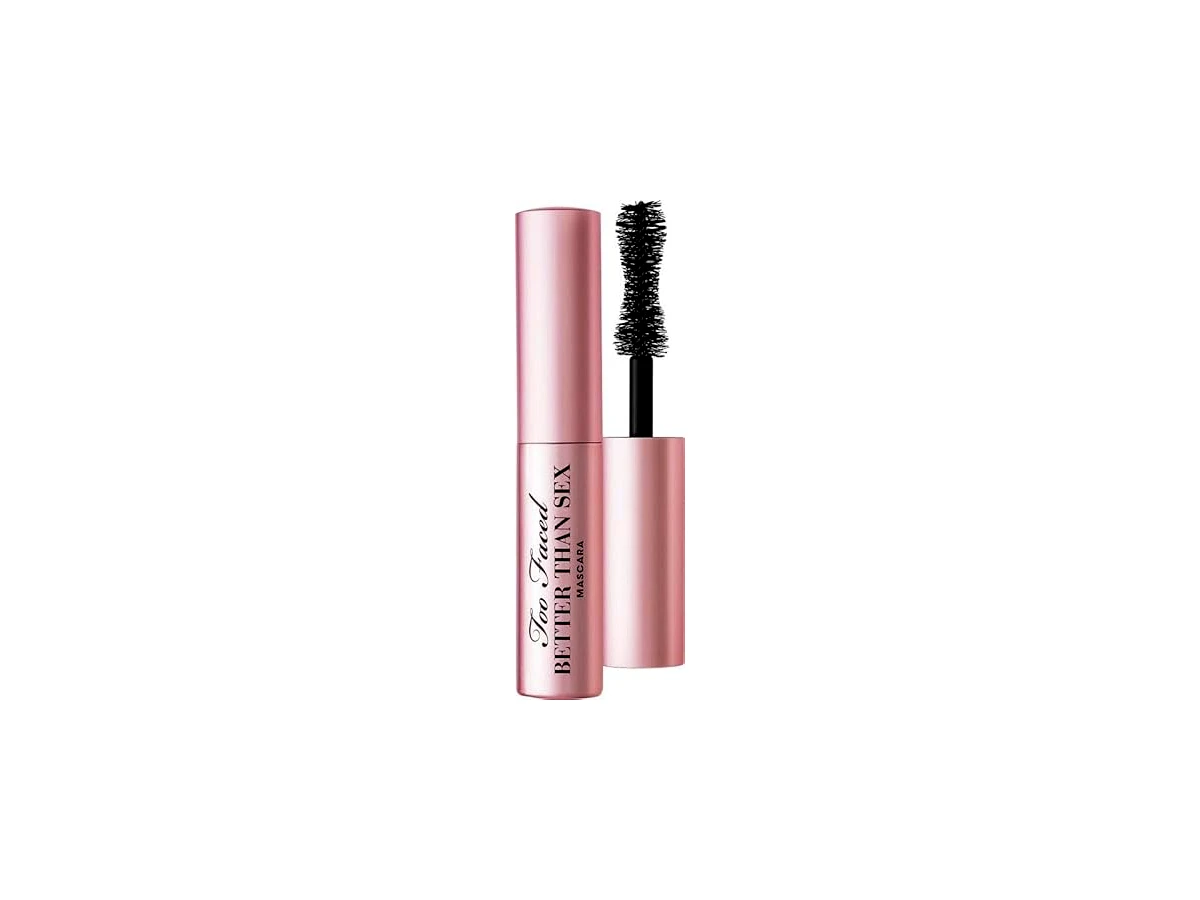 Revisão Too Faced Better Than Sex Volumizing Mascara - Black: Um clássico do volume extremo que exige técnica na aplicação