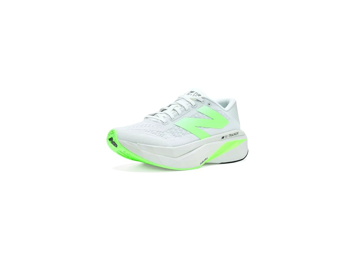 Revisão New Balance FuelCell Supercomp Trainer V3: propulsão robusta e estabilidade para dominar longas distâncias