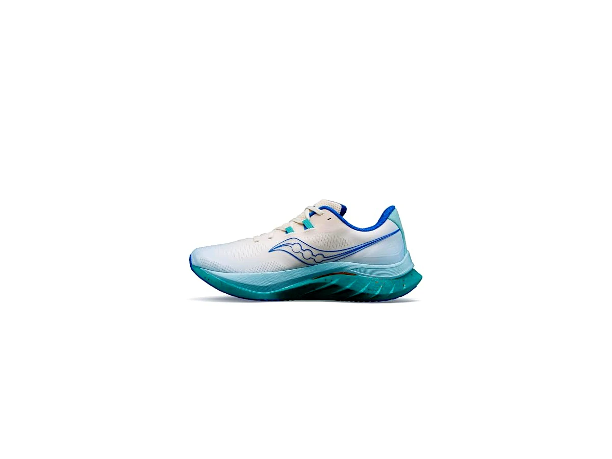 Revisão Saucony Endorphin Speed 4: a escolha definitiva para quem só quer ter um tênis no armário